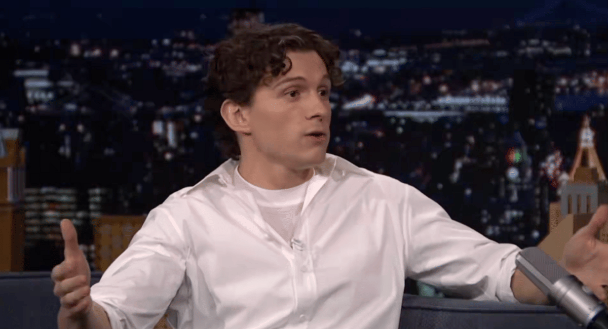Tom Holland dalam program The Tonight Show Jimmy Fallon