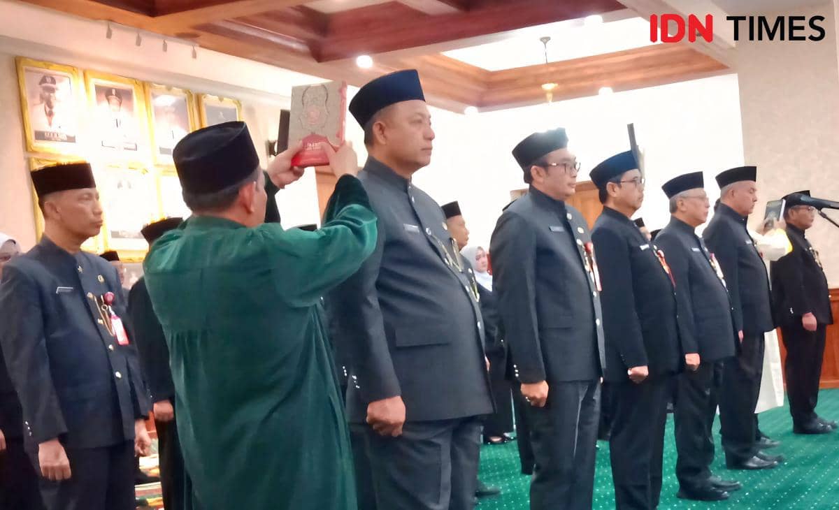 Khofifah Rotasi 6 Pejabat Eselon II Pemprov Jatim, Tak Ada Promosi