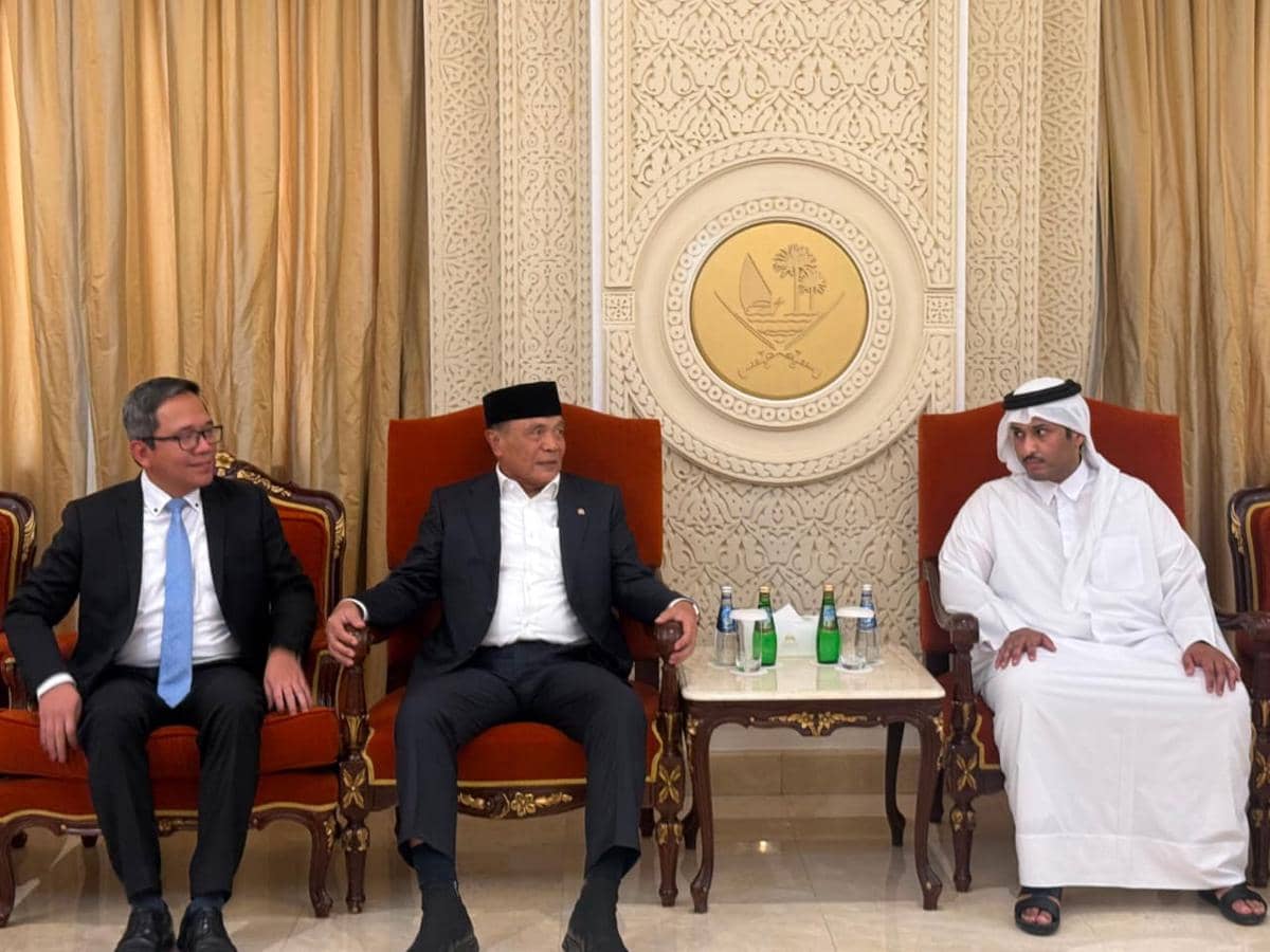 Djamari Chaniago, Qatar