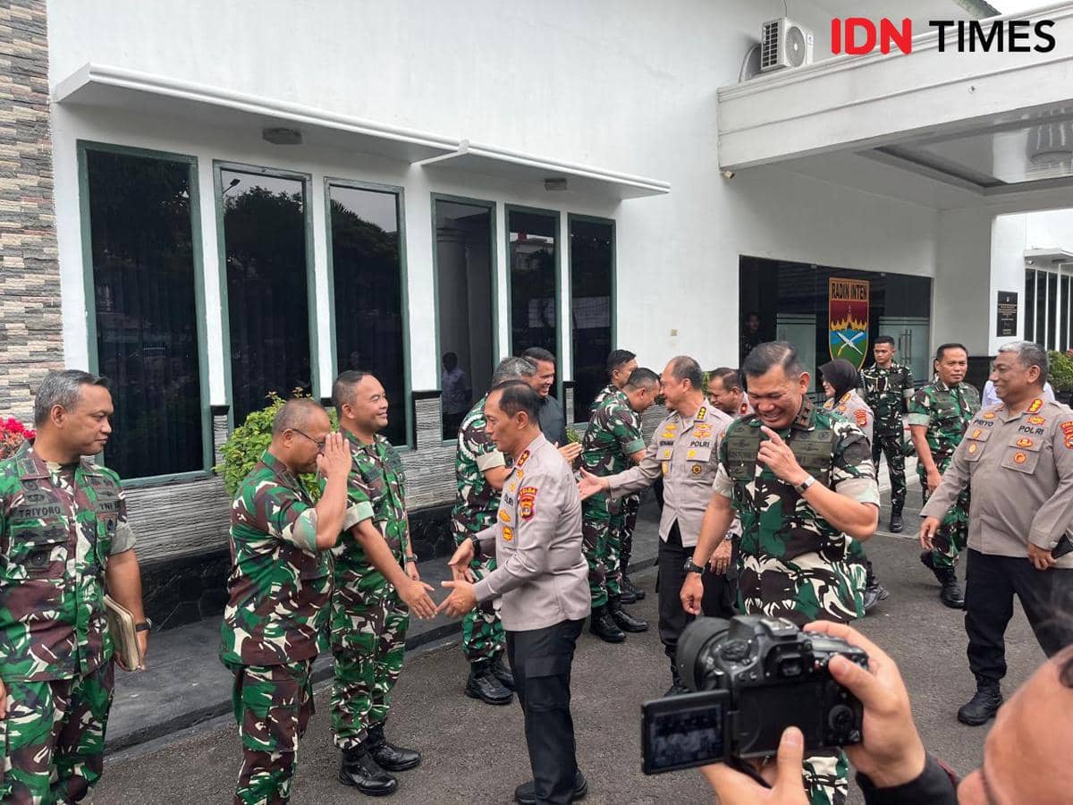 Kapolda Lampung Temui Pangdam Radin Inten, Tegaskan TNI-Polri Solid
