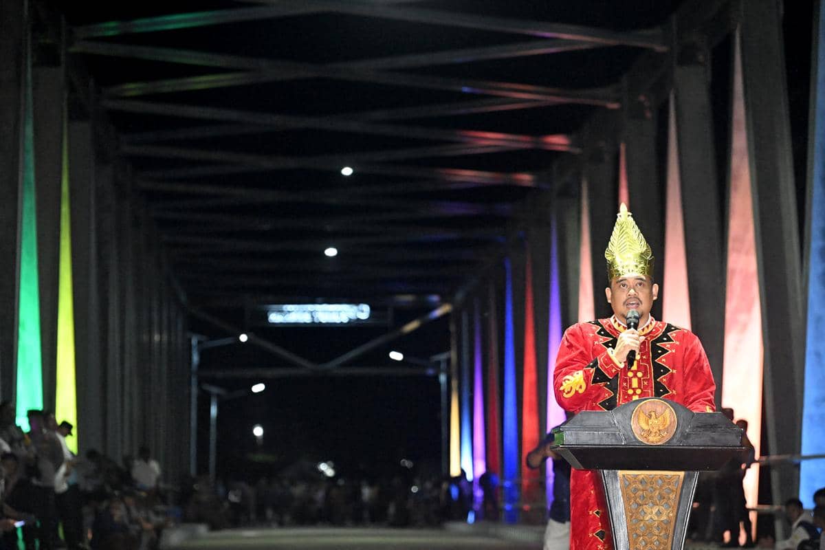Gubernur-Peresmian Jembatan Idano Noyo Nias Barat -4.jpg.jpg