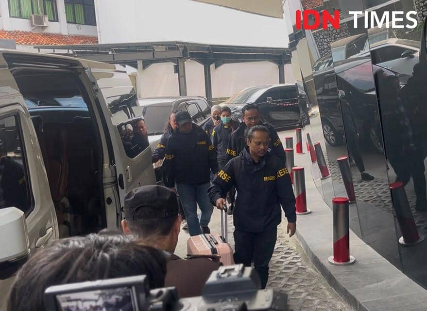 Polri Serahkan Dokumen Kasus Febrie Adriansyah ke Kejagung