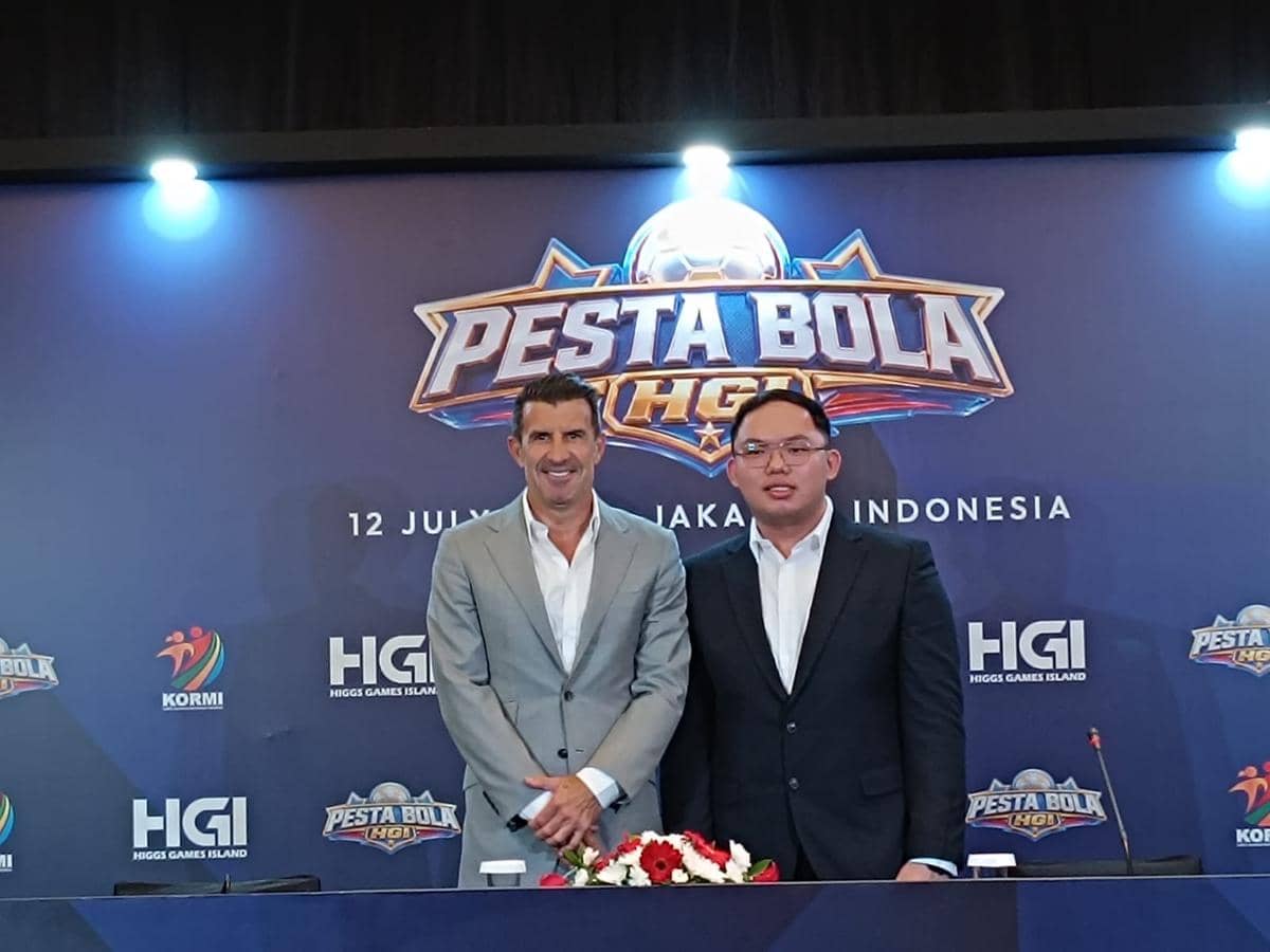 Luis Figo Senang Bisa Sapa Penggemar Lagi di Jakarta