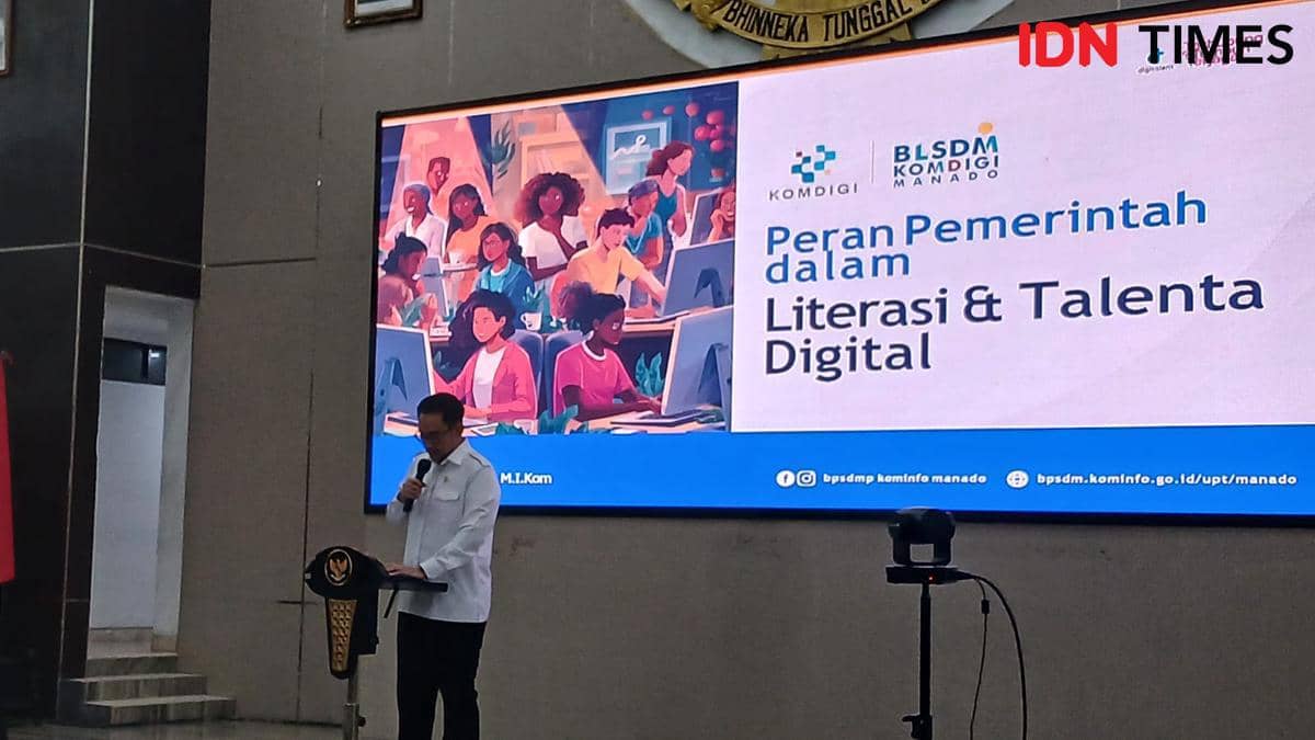 Staf Khusus Presiden Tiar Karbala Ajak Siswa-UMKM Sulut Manfaatkan AI