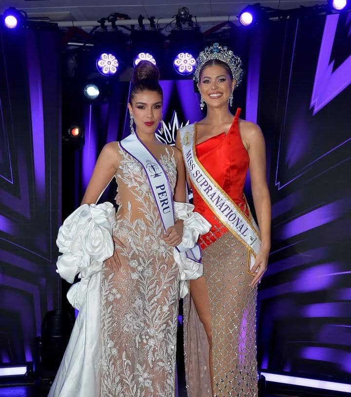 Potret sashing ceremony perwakilan amerika di ajang miss supranational 2026