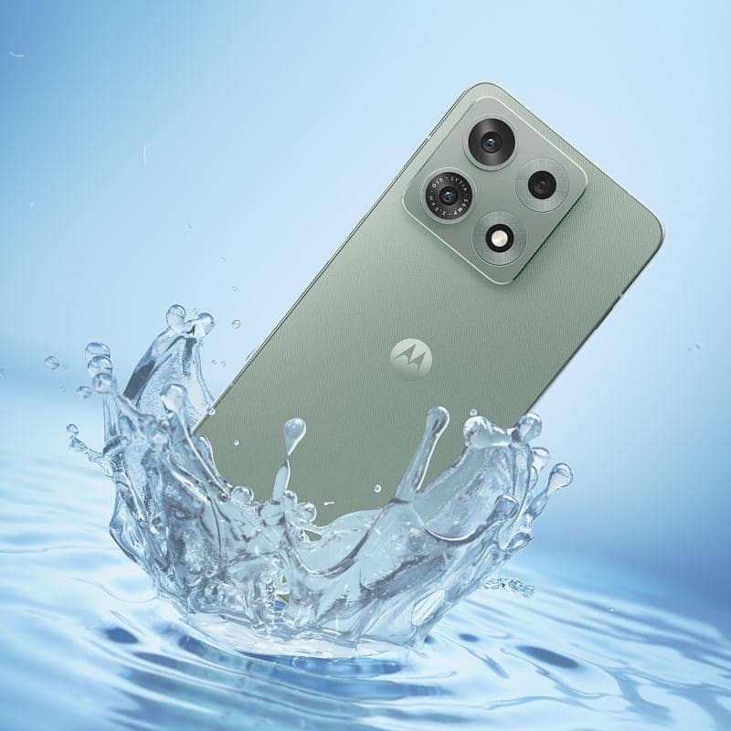 ilustrasi Motorola Edge 70 Max yang tahan air 