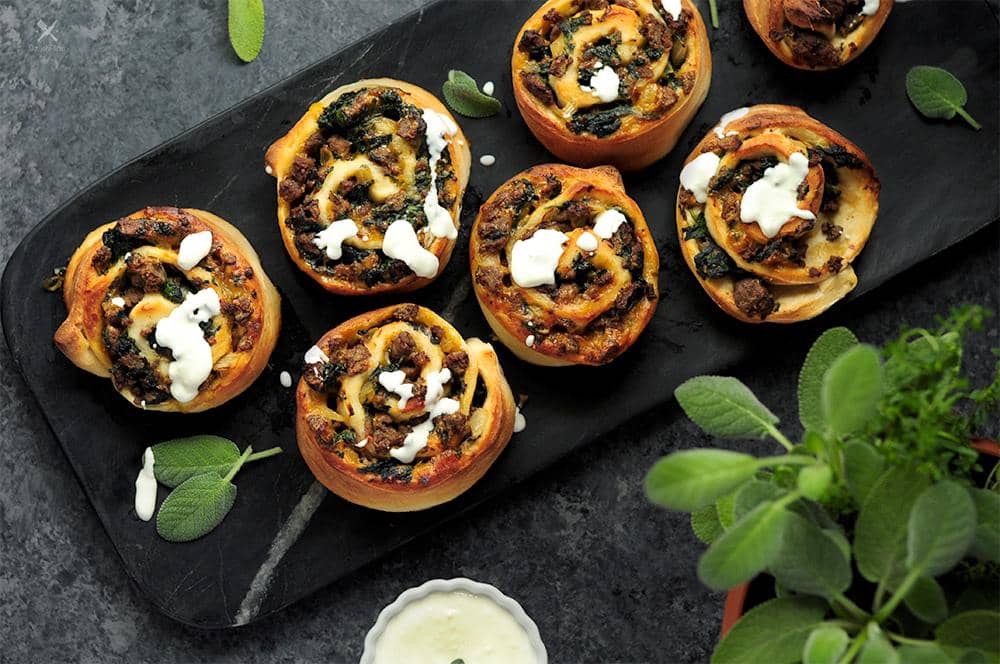 ilustrasi sticky buns