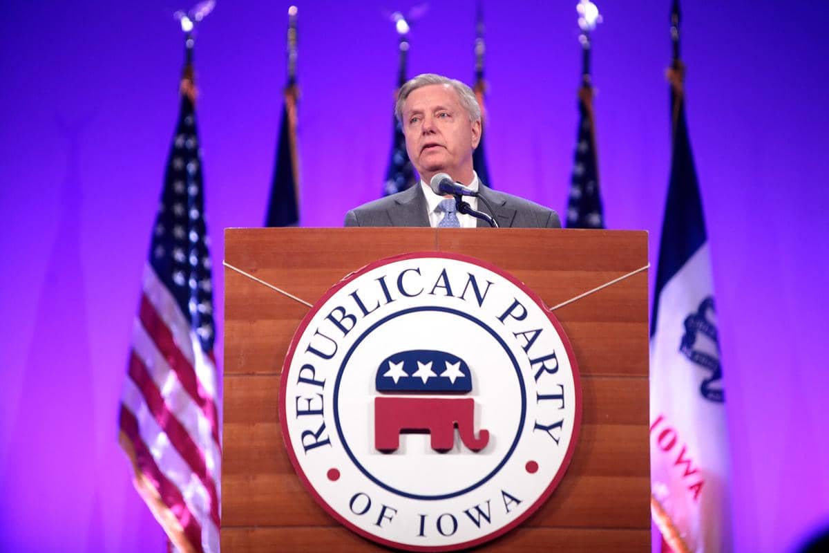 Kata-kata Terakhir Lindsey Graham Sebelum Wafat: Dada Saya Sakit