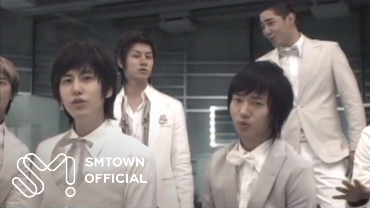 cuplikan MV "Marry U"
