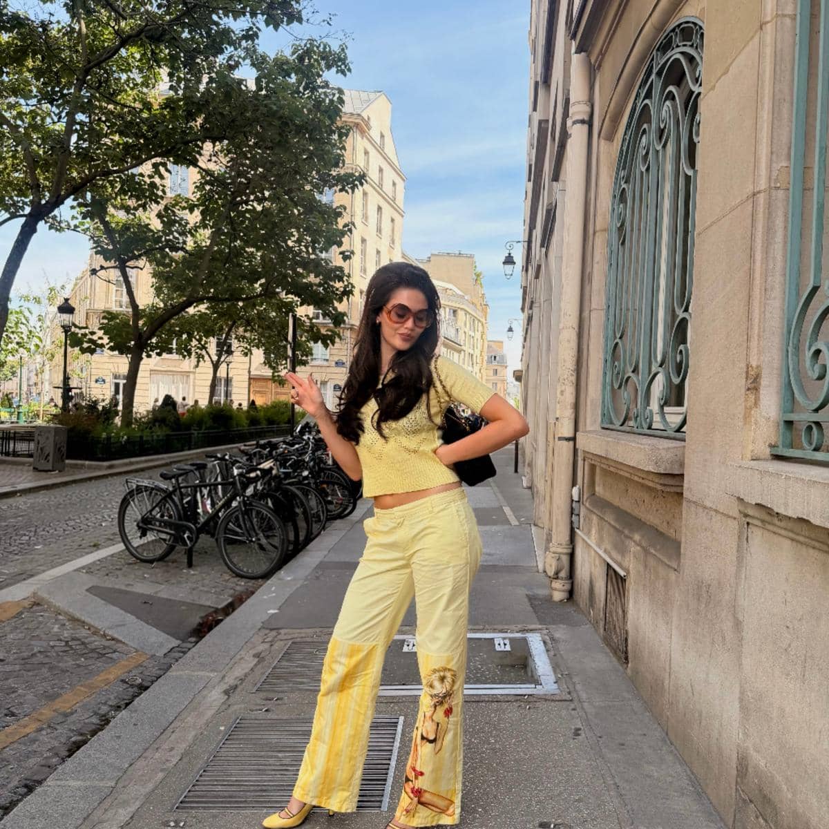 Ide OOTD ala Sienna Spiro