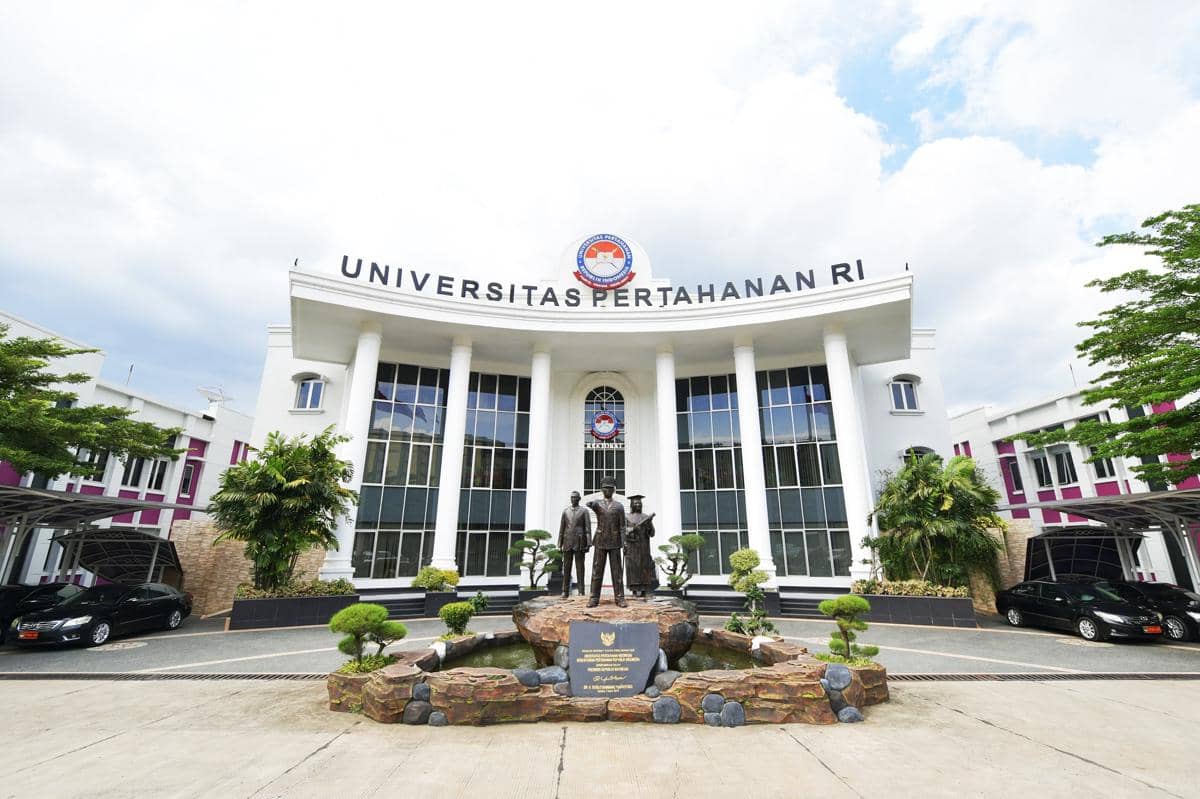 Universitas Pertahanan