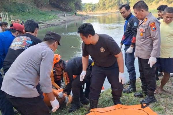 Kronologi Penemuan Jasad Perempuan Ngawi di Bengawan Madiun