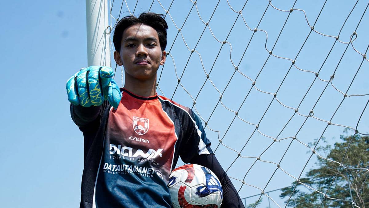 Kiper Timnas Indonesia U20 Er Deva Aulia Egon Gabung ke Kendal Tornado