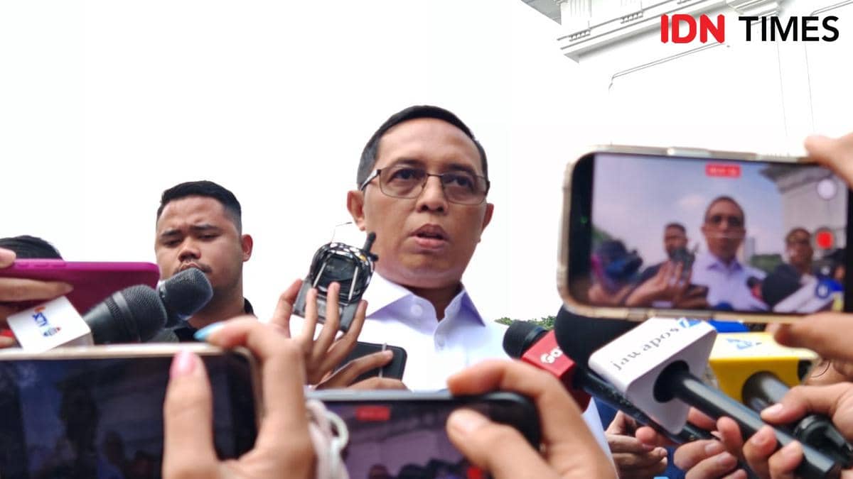Prabowo Kumpulkan Menteri-Kepala Badan Bahas Koperasi Merah Putih