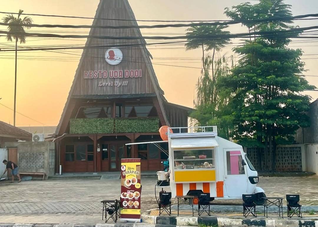 Resto Uda Dodi Bandar Lampung, Rumah Makan Minang Super Cozy