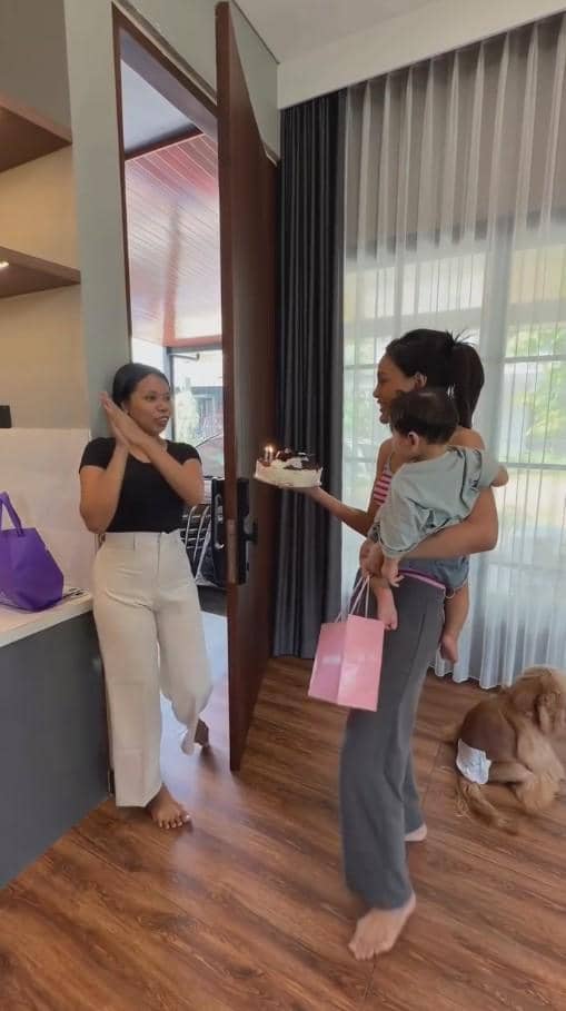Erika Carlina Rayakan Ultah Pengasuh Anaknya (instagram.com/raxneil_)