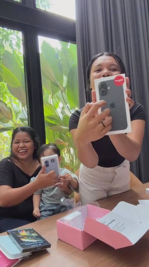 Erika Carlina Rayakan Ultah Pengasuh Anaknya (instagram.com/raxneil_)