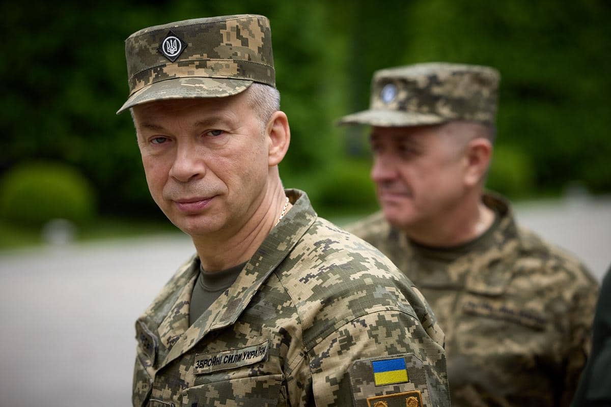 Oleksandr Syrskyi sedang bertugas.