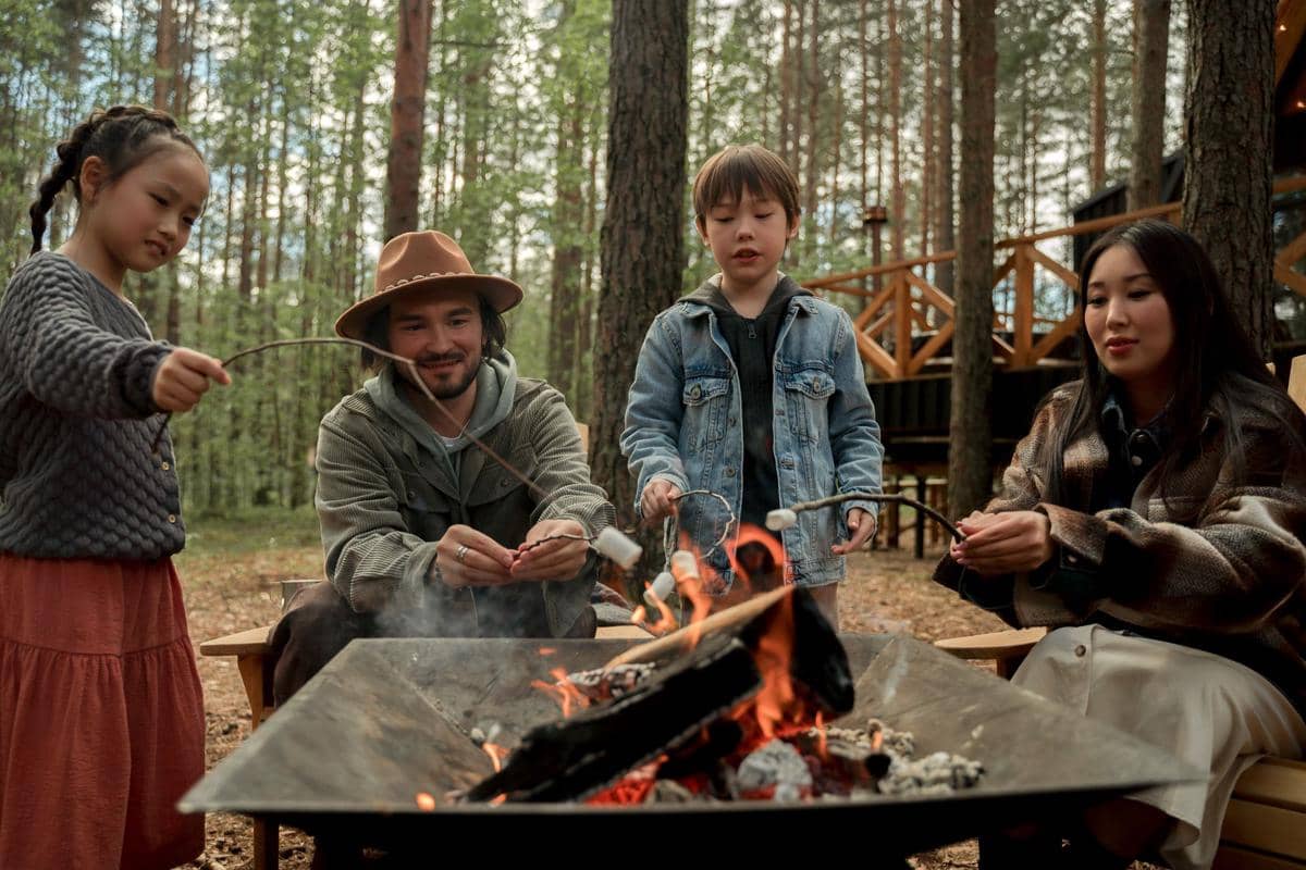 Camping bareng anak
