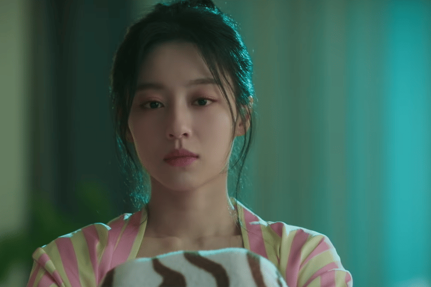 5 Momen Ambisi Han Yi Jin Makin Berbahaya di Love in Sync