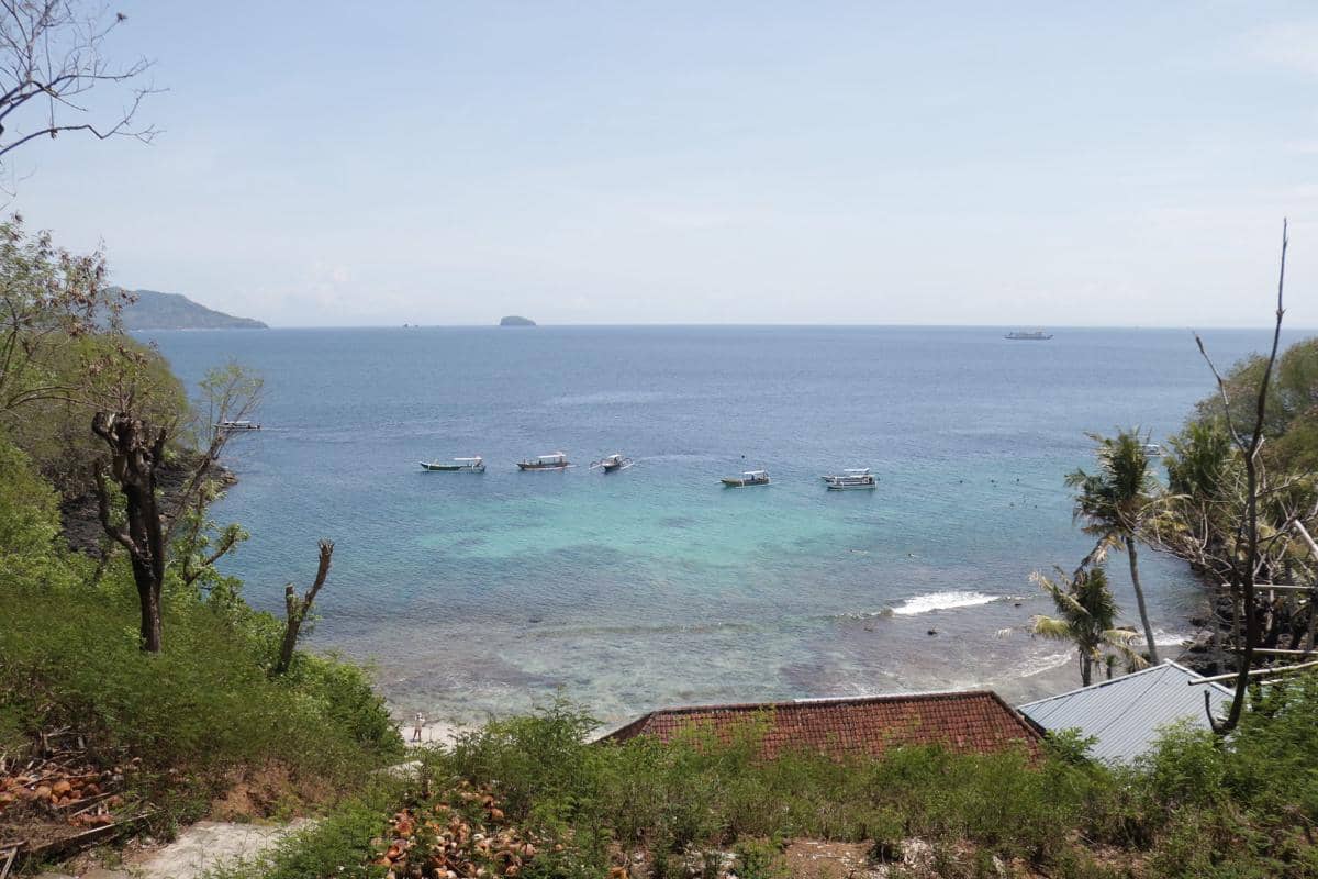 Potret pemandangan Pantai Blue Lagoon, Bali