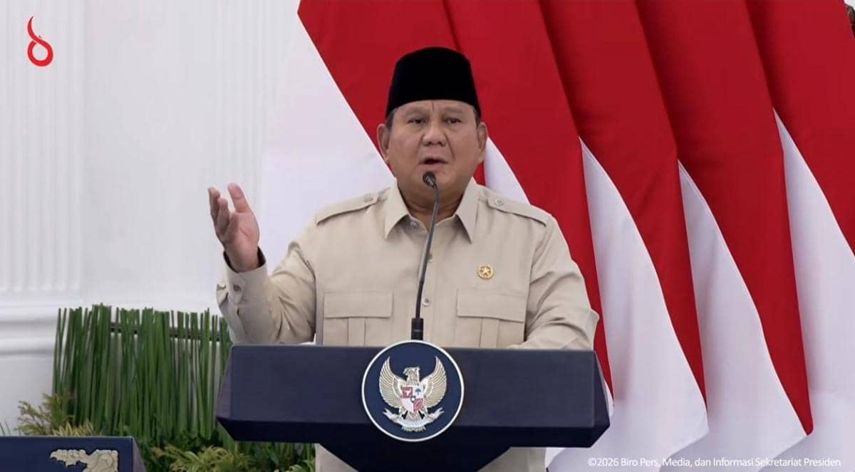 Prabowo Pimpin Panen Raya Tebu, Padi, dan Kedelai Garapan TNI di Malang