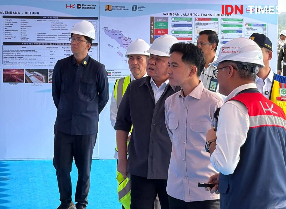 Wapres Gibran Tinjau Jembatan Musi V, Siap Difungsikan Nataru 2026