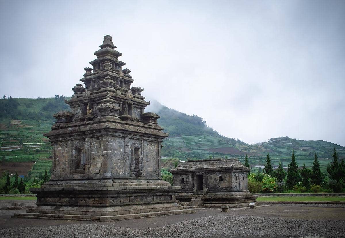 Waktu terbaik untuk menikmati embun upas di Dieng