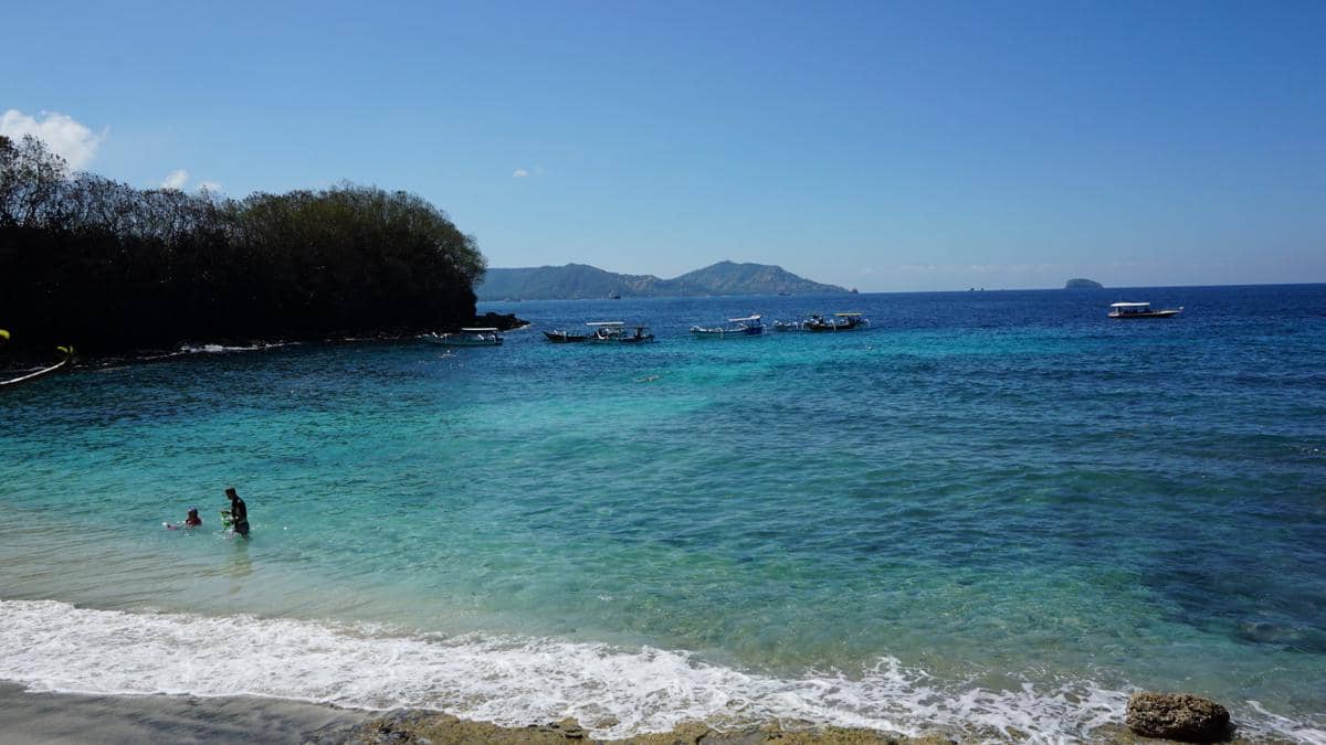 Potret Pantai Blue Lagoon, Bali