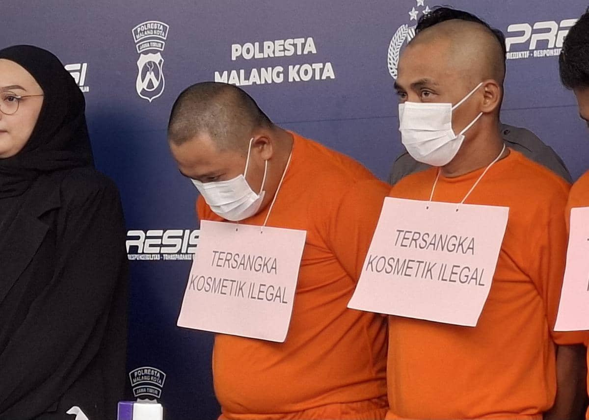 Bikin Skincare Ilegal, 2 Pria Dibekuk Polisi