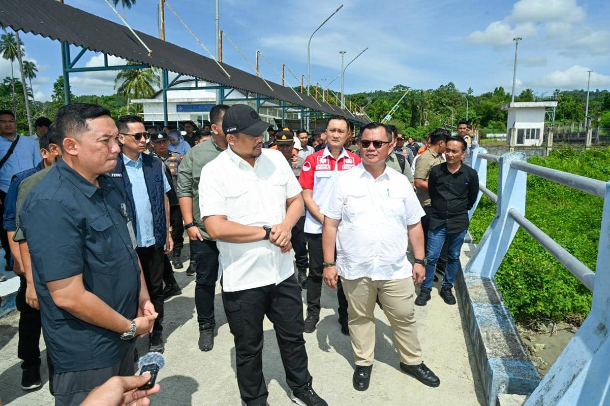 Gubsu tinjau Pelabuhan Roro Gusit 7.jpg.jpeg