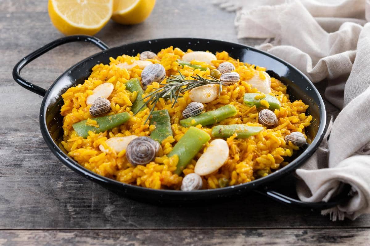 Apa Itu Paella? Mengenal Kuliner Ikonik Khas Spanyol