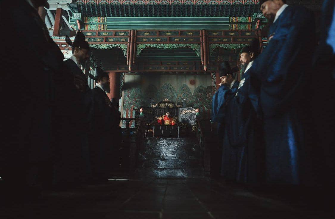 cuplikan drama The East Palace