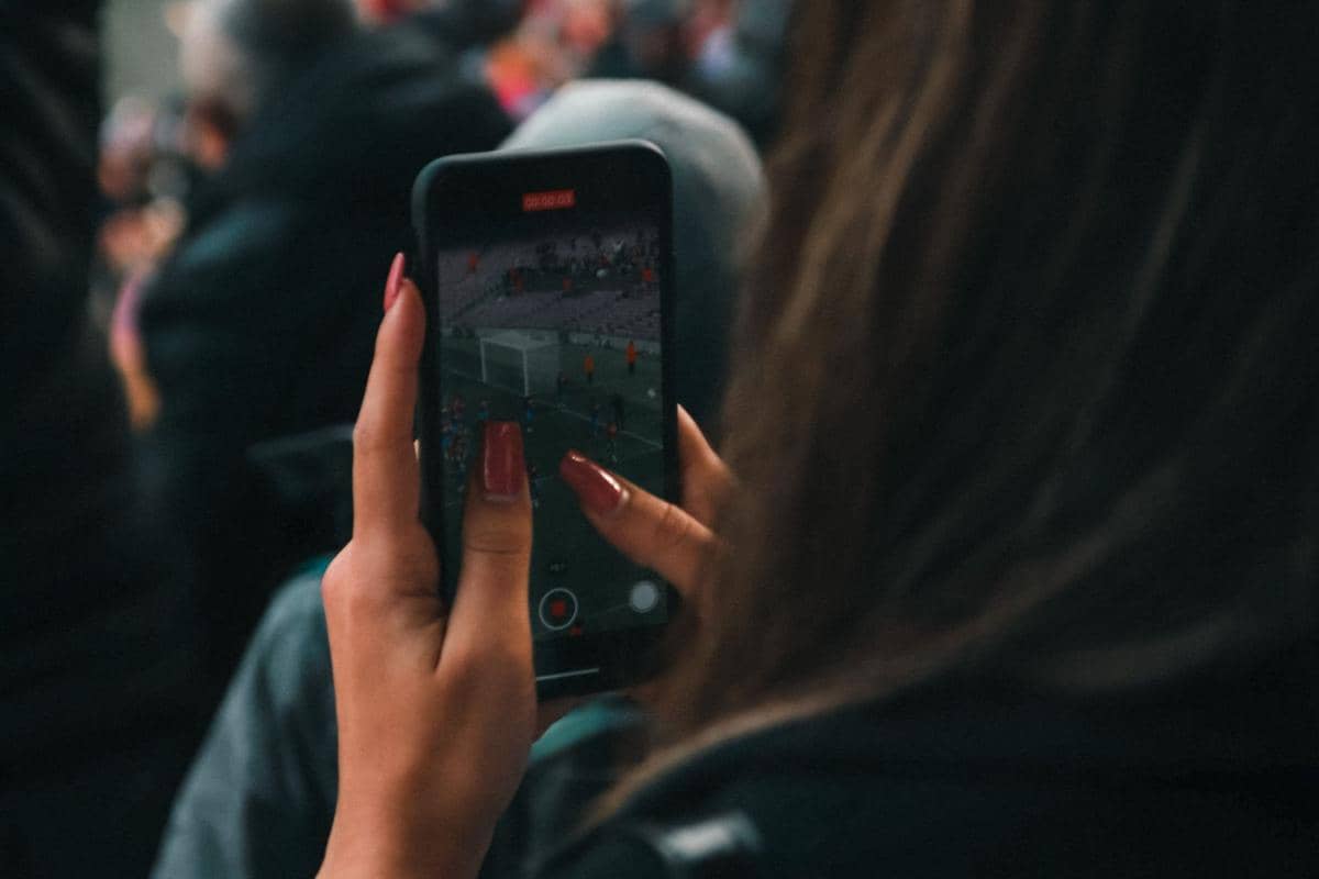 kamera smartphone di stadion