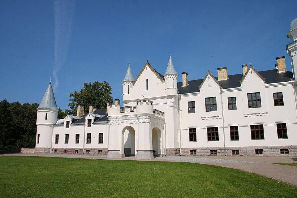 Kastil Alatskivi di Estonia
