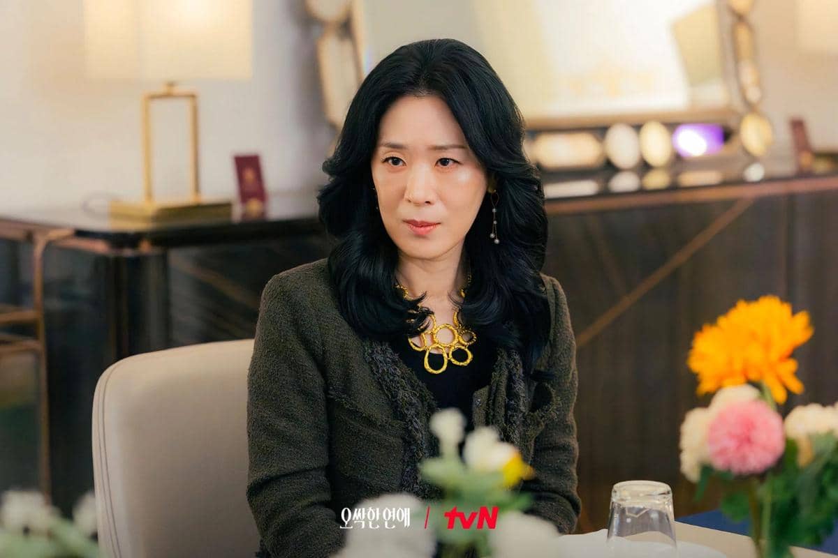 still cuts drama Spooky in Love