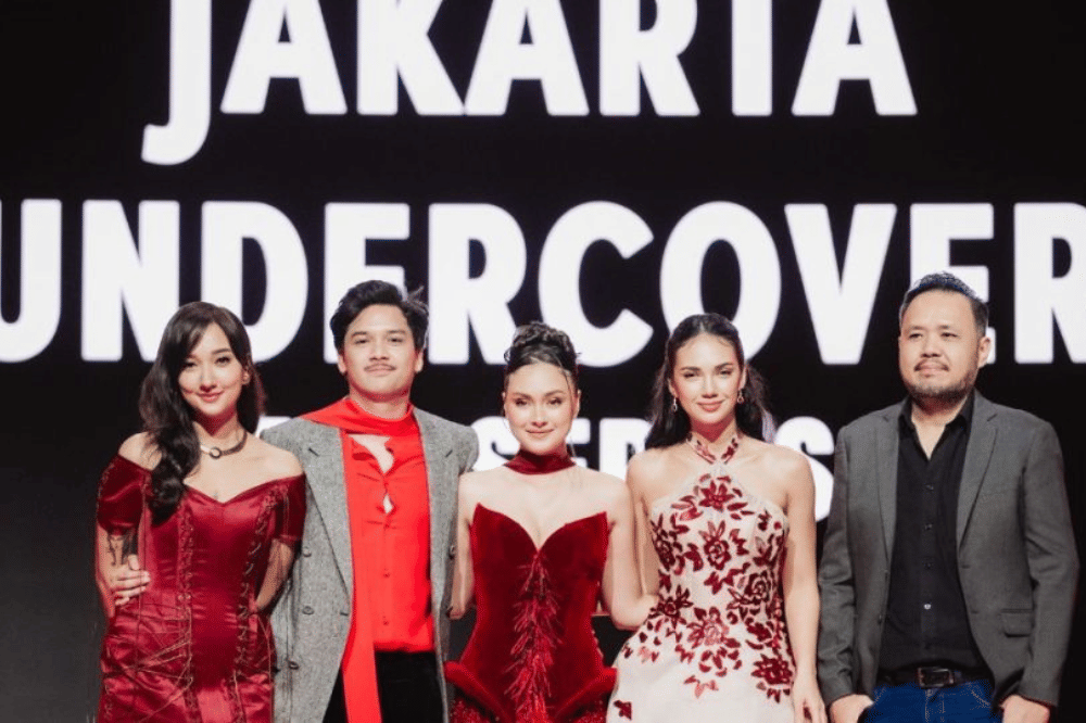Para cast bersama sutradara Jakarta Undercover: Members Only (dok. Vidio)
