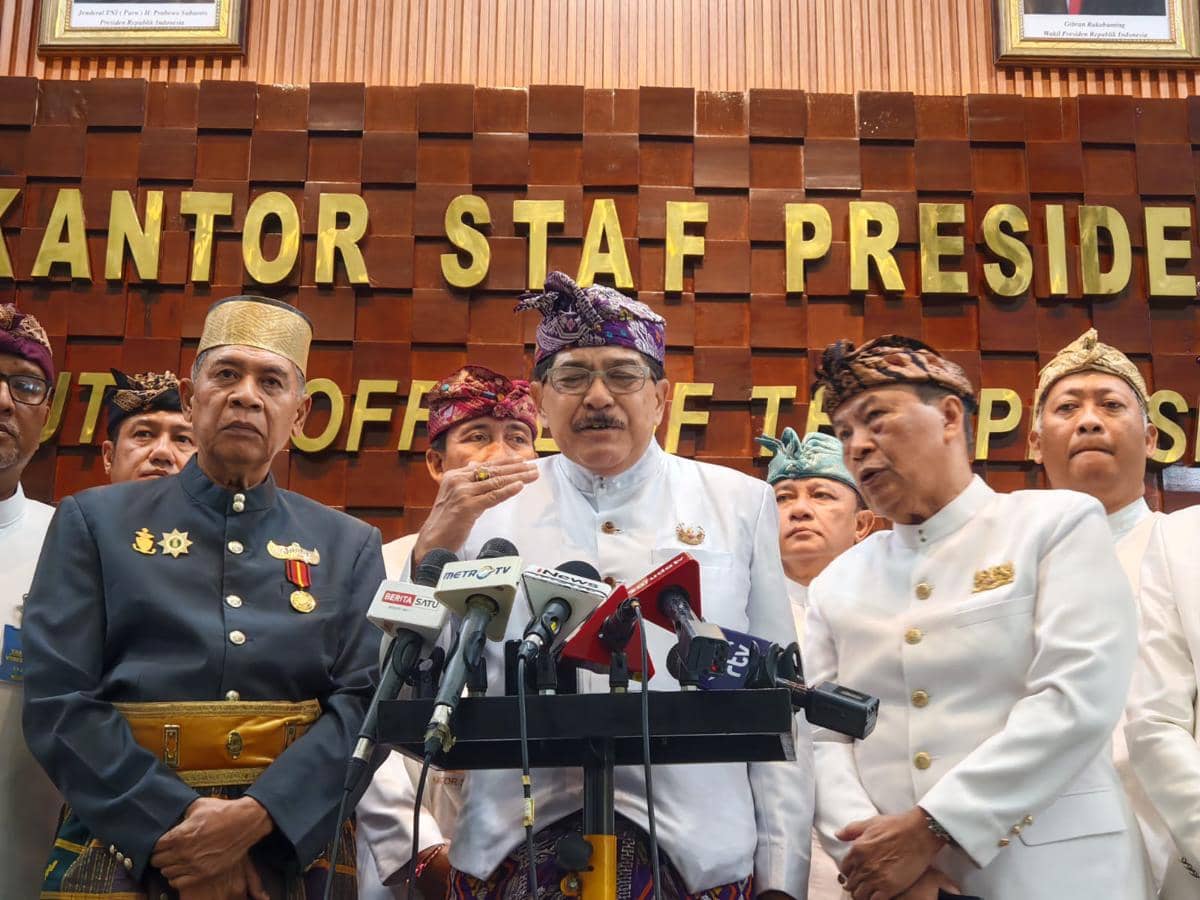Raja dan Sultan Tagih Janji Prabowo Mau Bangun Bandara di Bali Utara (IDN Times/Ilman Nafi'an)