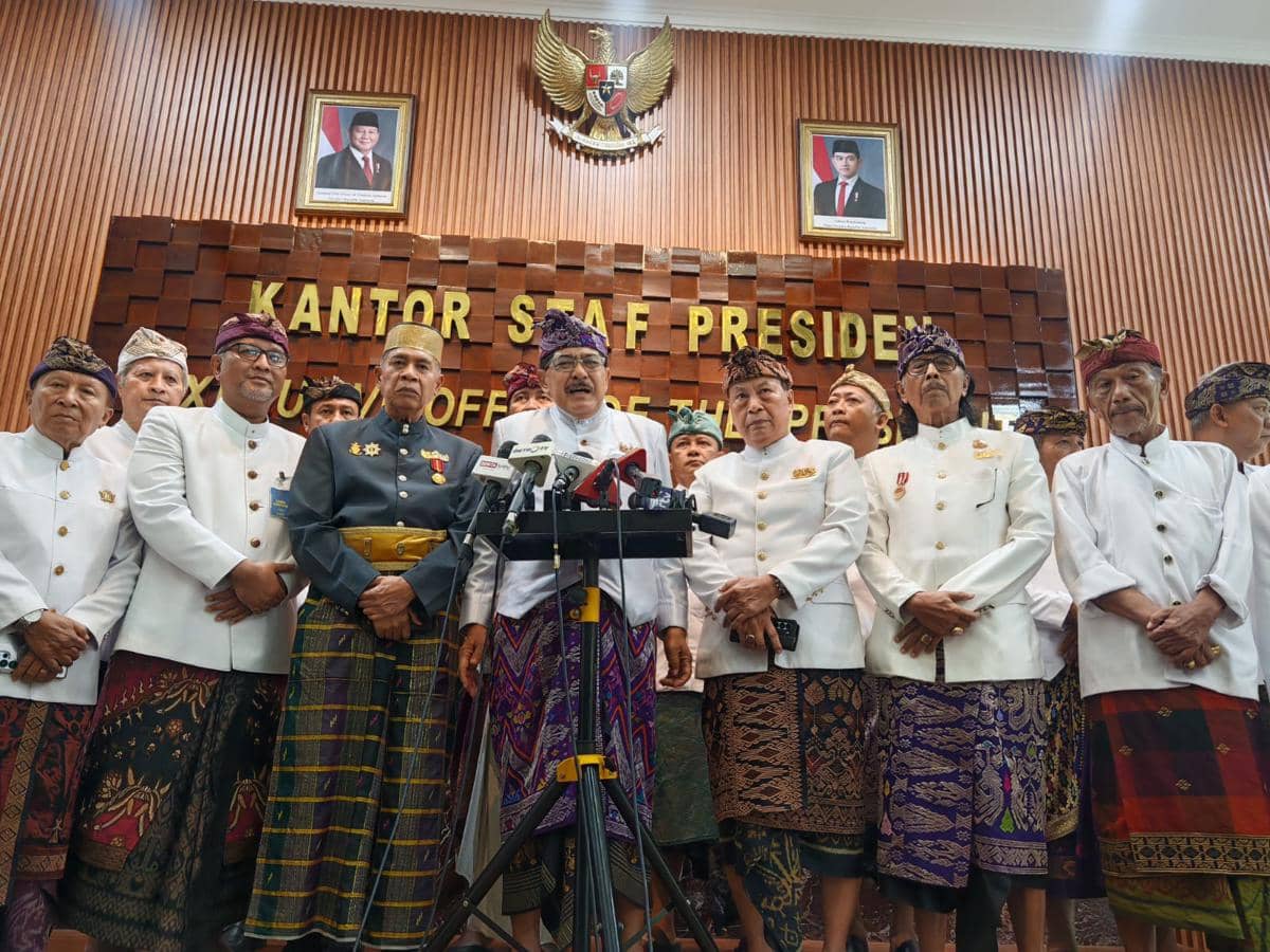 Raja dan Sultan Tagih Janji Prabowo Mau Bangun Bandara di Bali Utara (IDN Times/Ilman Nafi'an)