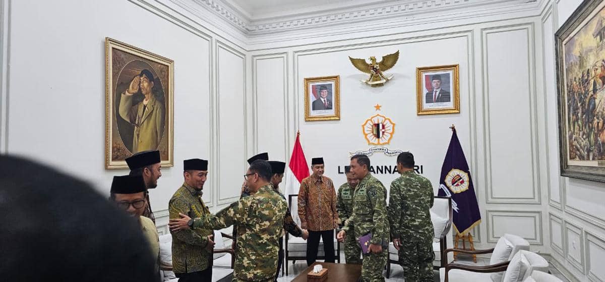 Gubernur Lemhanas Sebut Pesantren Elemen Penting untuk Indonesia