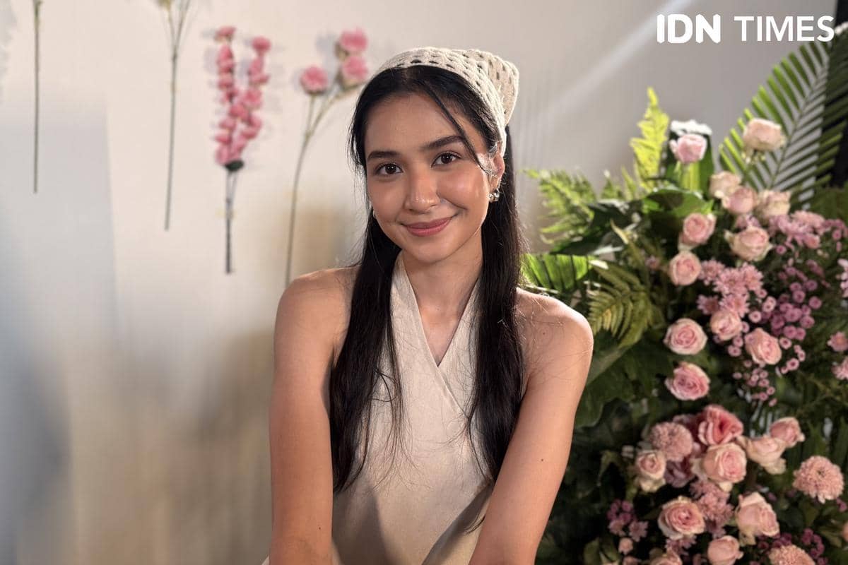 Mikha Tambayong dalam wawancara bersama IDN pada Jumat (17/7/2026)
