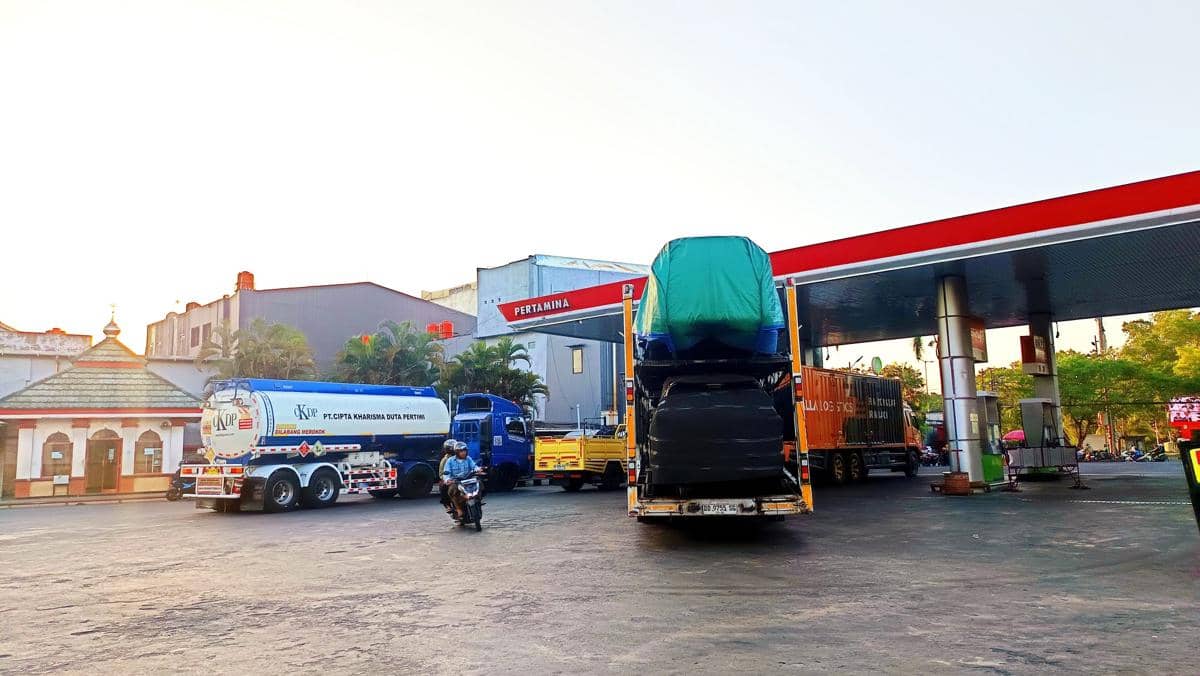 Antrean BBM Terjadi di Sejumlah SPBU, Pemprov Sulsel Bentuk Satgas
