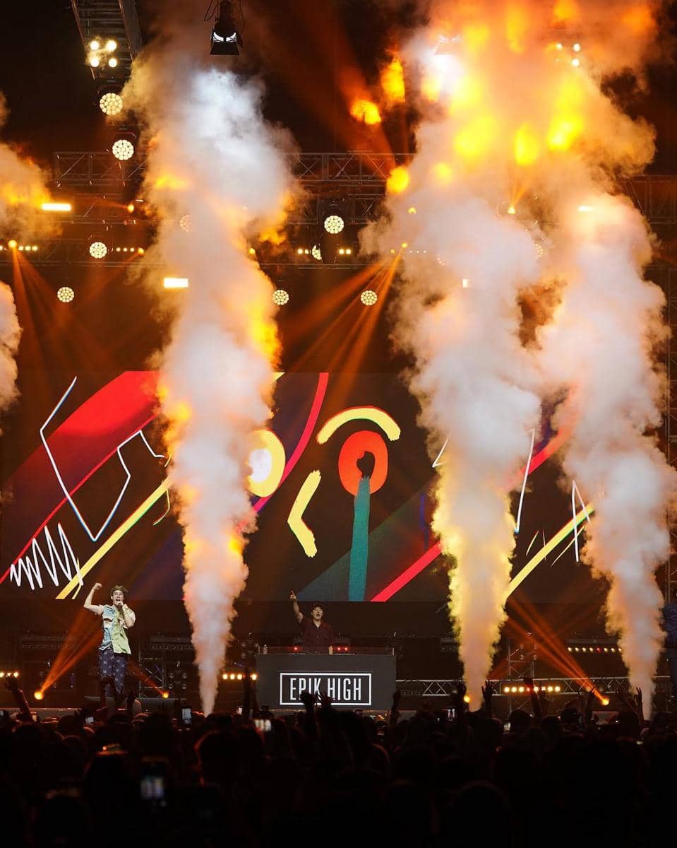 motion graphic untuk Epik High buatan Nino