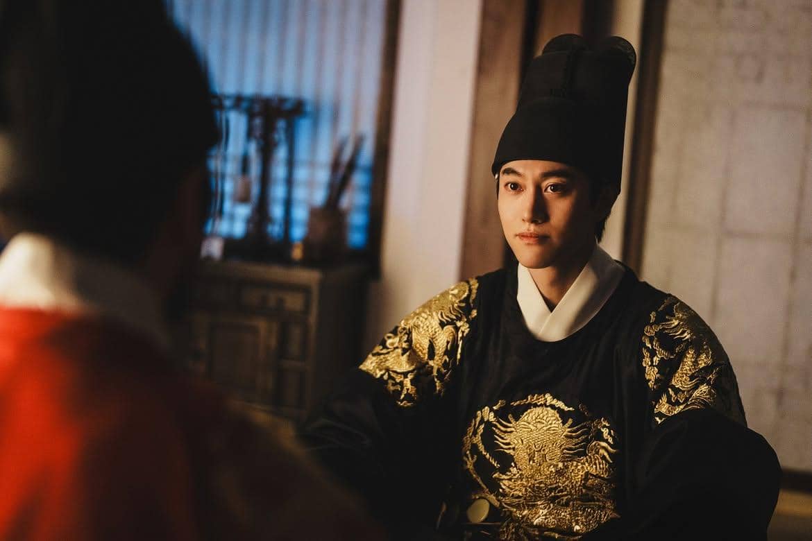 still cut drama Korea The East Palace
