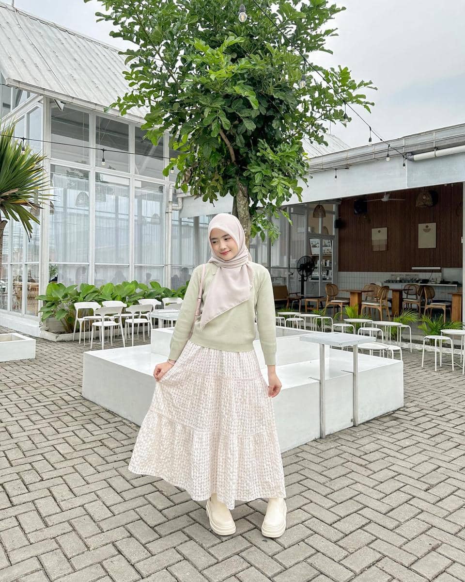 mix and match hijab chic ala Aisha CoC 3