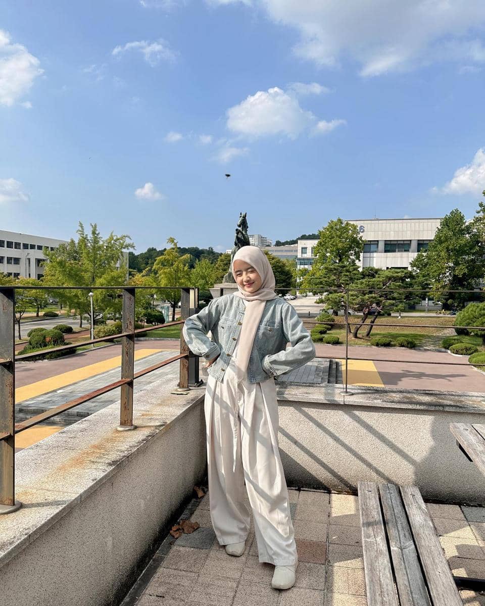 mix and match hijab chic ala Aisha CoC 3