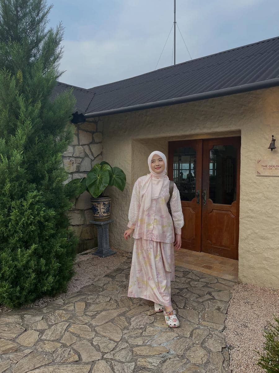 mix and match hijab chic ala Aisha CoC 3