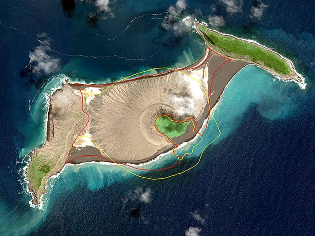 5 Pulau yang Terlahir dari Letusan Gunung Api, Pernah Ada?
