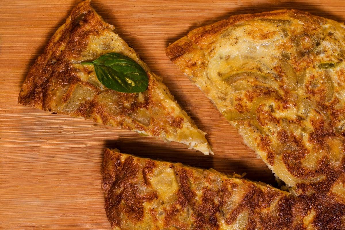 ilustrasi sajian tortilla española