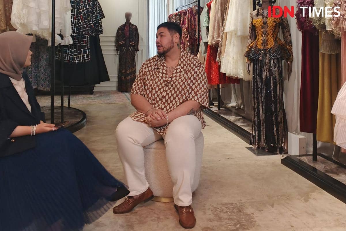 exclusive interview Ivan Gunawan bersama IDN Times pada kamis (16/7/2026) di Ivan Gunawan Boutique Kemang, Jakarta Selata